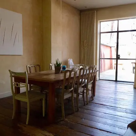 Spacious Duplex + Terrace In Ghent. Top Location! *