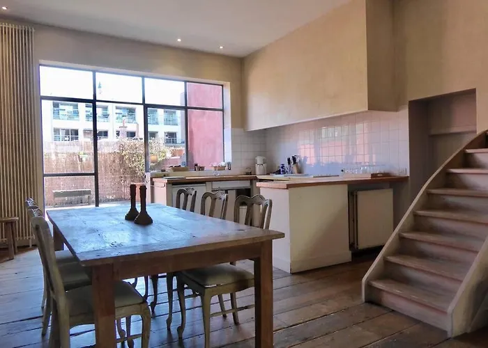 Spacious Duplex + Terrace In Ghent. Top Location! *