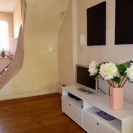 Апартаменты Spacious Duplex + Terrace In Ghent. Top Location! *